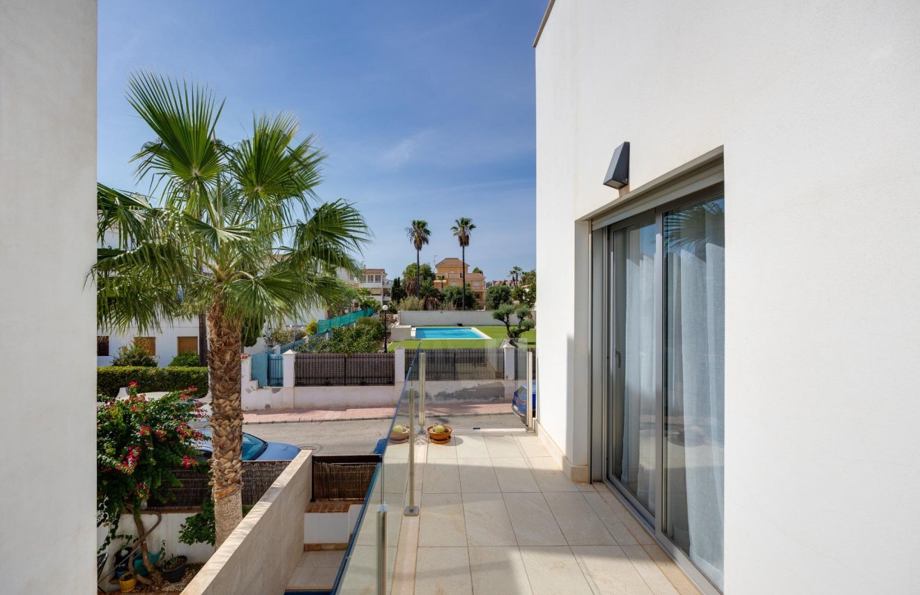 Reventa - Chalet - Torrevieja - Los Frutales