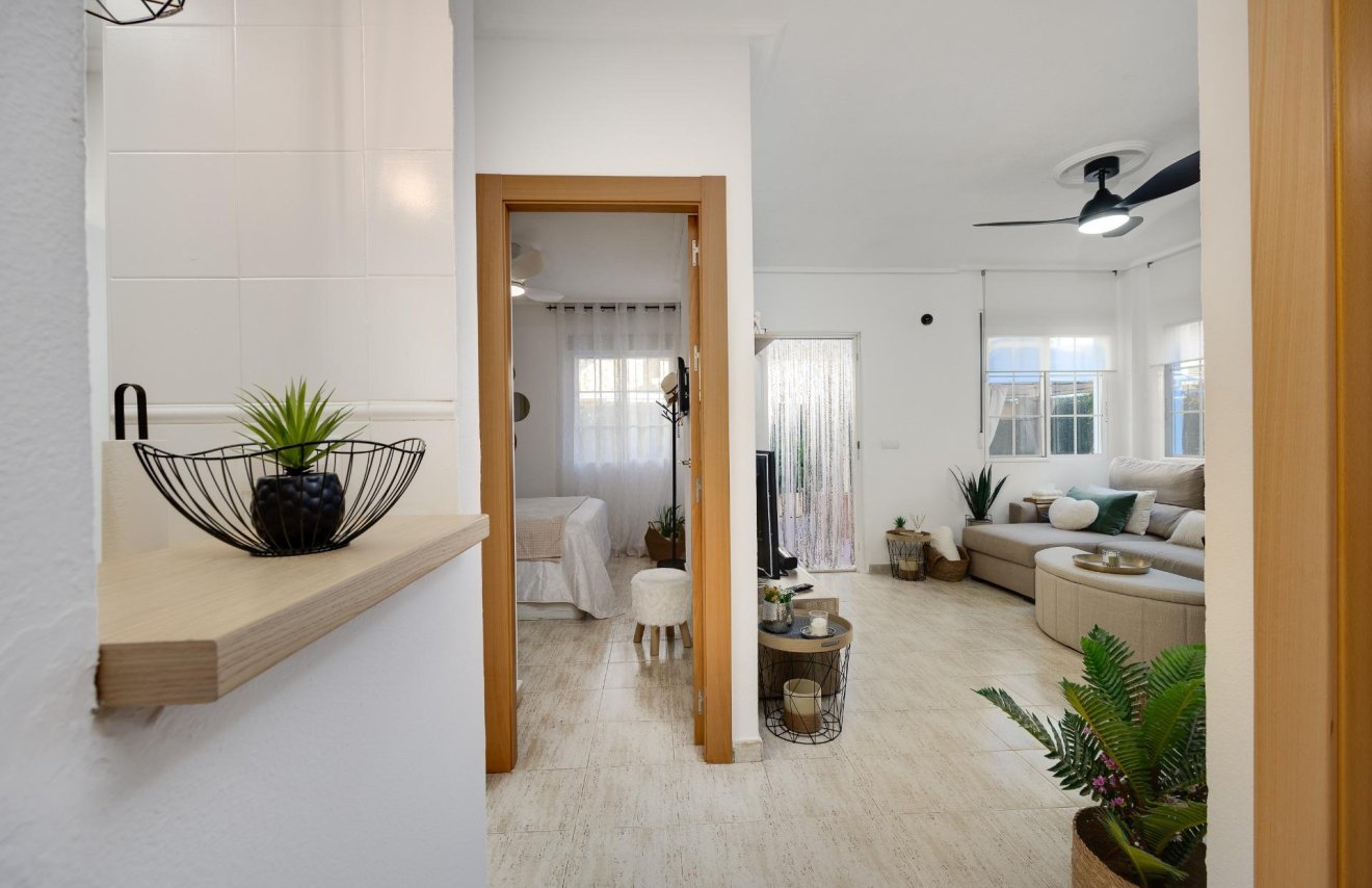 Reventa - Bungalow Planta Baja - Torrevieja - Torreblanca