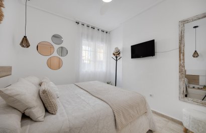 Reventa - Bungalow Planta Baja - Torrevieja - Torreblanca