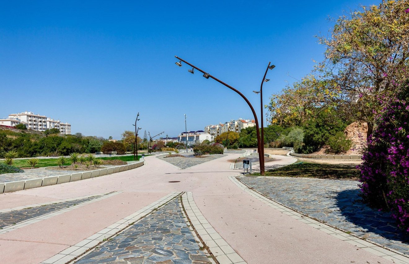 Reventa - Bungalow Planta Baja - Torrevieja - Torreblanca