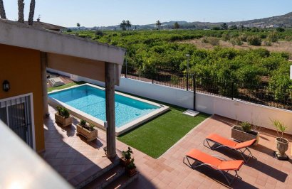Reventa - Chalet - Orihuela - Orihuela Ciudad