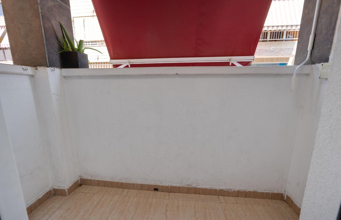 Resale - Apartamento - Torrevieja - Playa del Cura