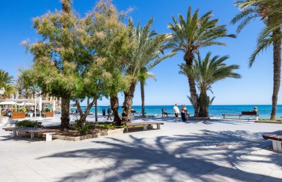 Resale - Apartamento - Torrevieja - Playa del Cura