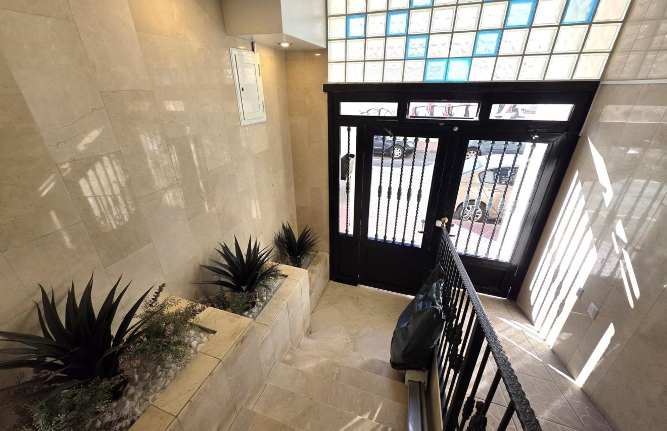 Resale - Study - Torrevieja - Playa del Cura