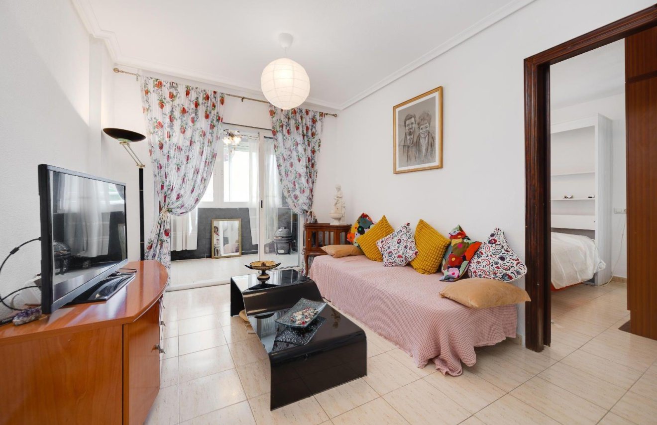 Resale - Apartamento - Torrevieja - La Siesta - El Salado - Torreta