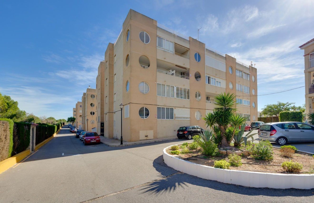 Resale - Apartamento - Torrevieja - La Siesta - El Salado - Torreta