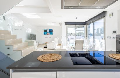 Resale - Villa - Orihuela Costa - PAU 8