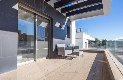 Resale - Villa - Orihuela Costa - PAU 8