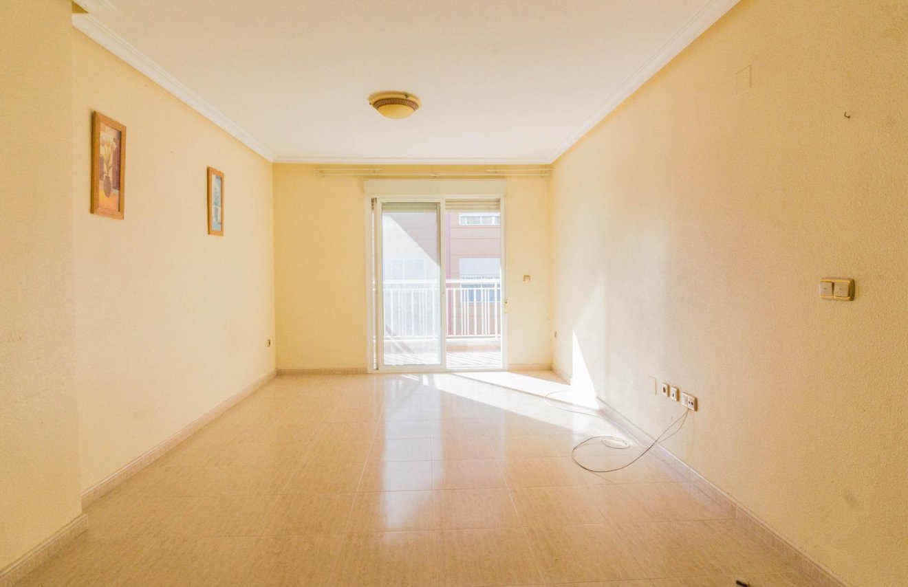 Resale - Piso - Callosa de Segura - Comunidad valenciana