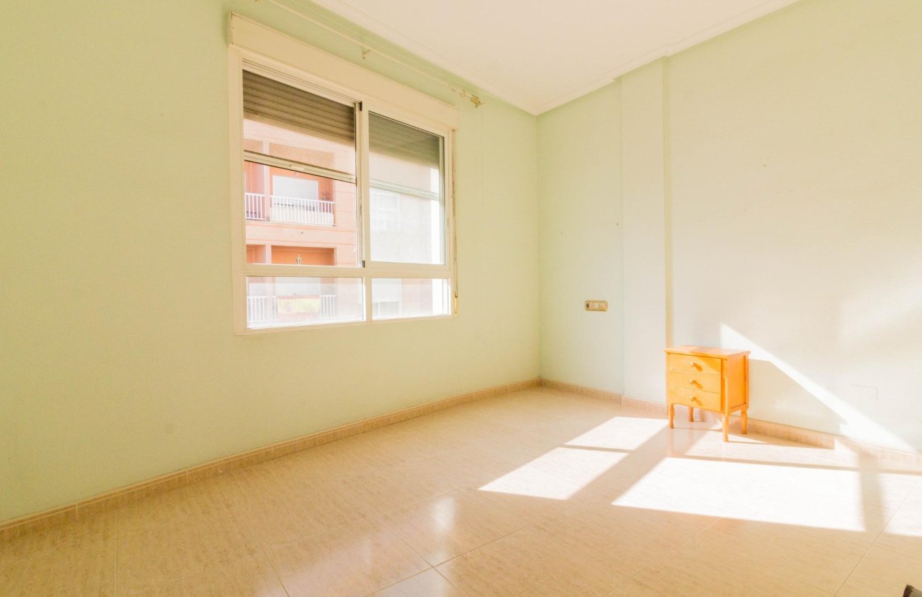 Resale - Piso - Callosa de Segura - Comunidad valenciana