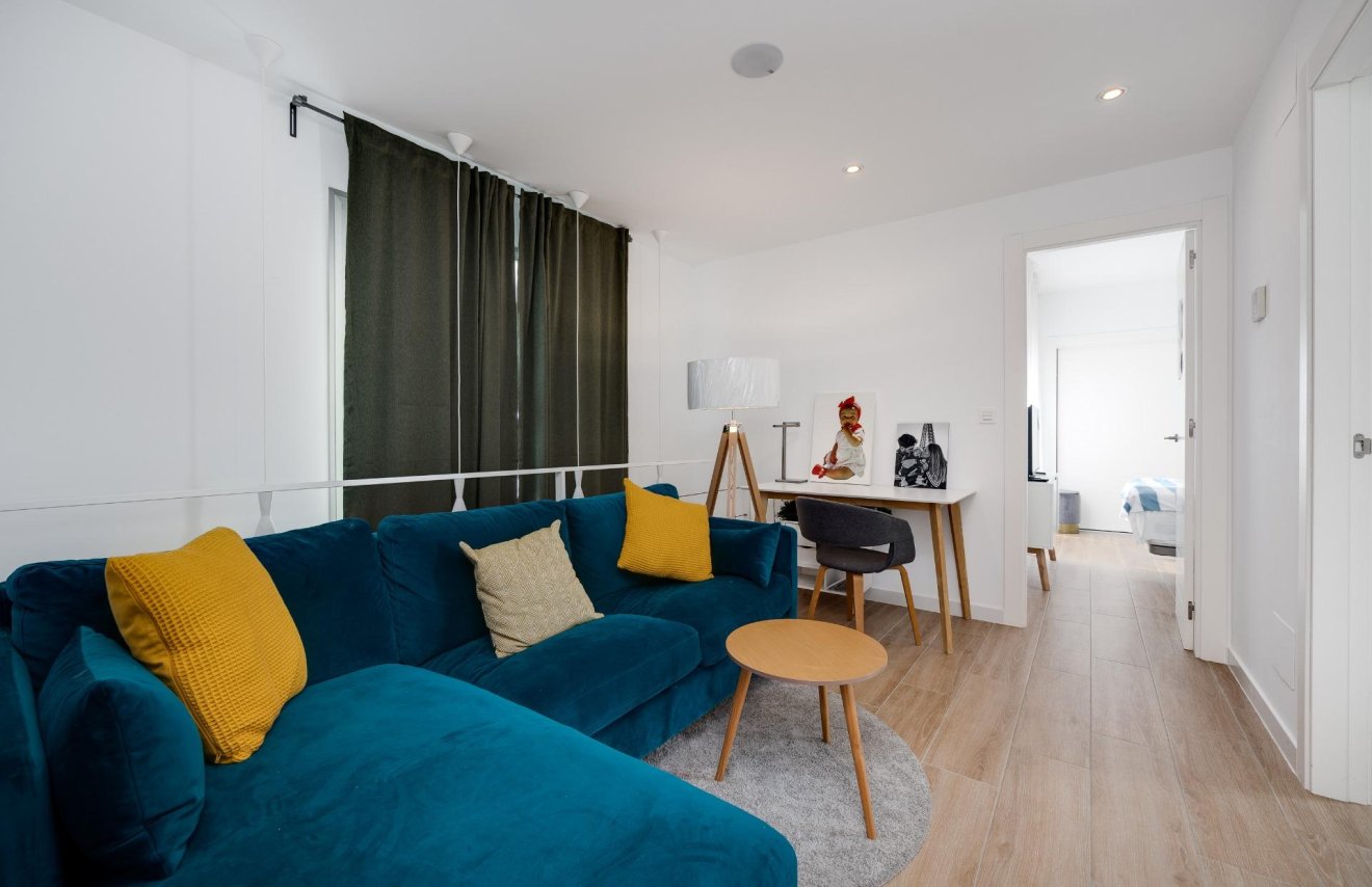 Resale - Chalet - Torrevieja - Los Frutales