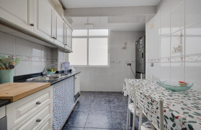 Resale - Apartamento - Torrevieja - Centro