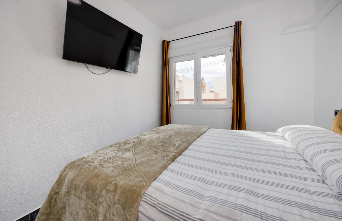 Resale - Apartamento - Torrevieja - Centro