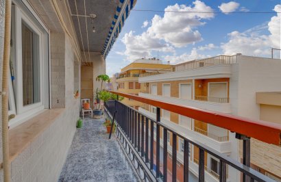 Resale - Apartamento - Torrevieja - Centro