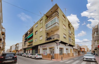 Resale - Apartamento - Torrevieja - Centro