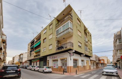Resale - Apartamento - Torrevieja - Centro
