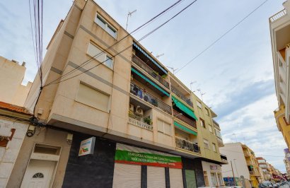 Resale - Apartamento - Torrevieja - Centro