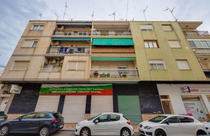 Resale - Apartamento - Torrevieja - Centro