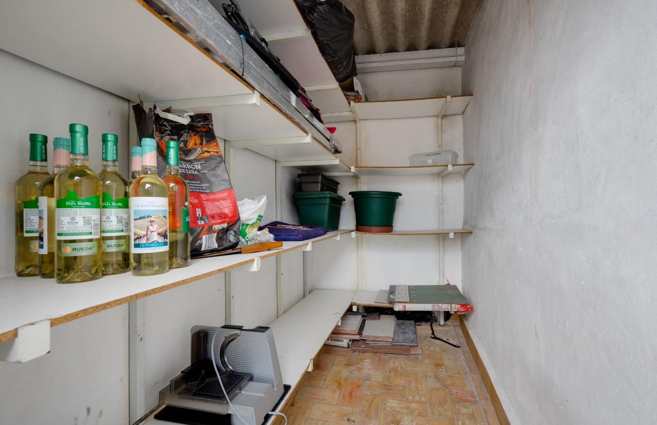 Resale - Apartamento - Torrevieja - Centro