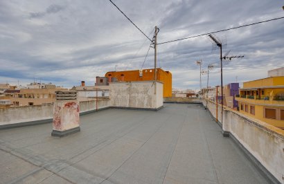 Resale - Apartamento - Torrevieja - Centro