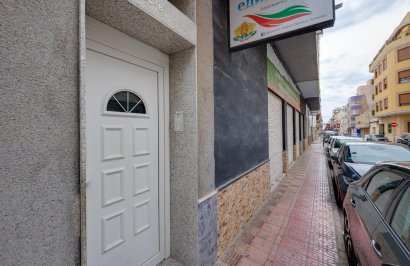 Resale - Apartamento - Torrevieja - Centro