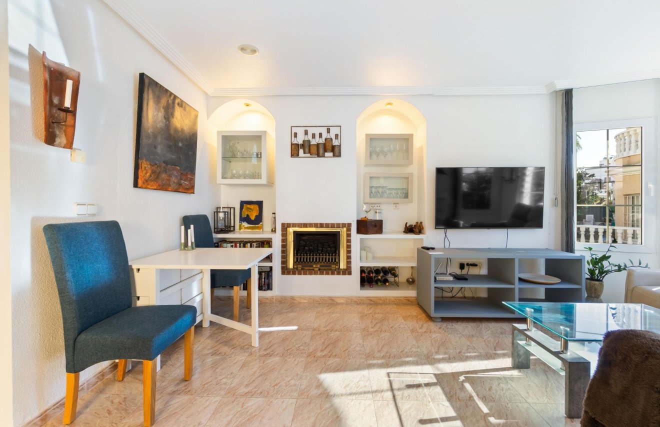 Resale - Casa Tipo Dúplex - Orihuela Costa - Los Altos