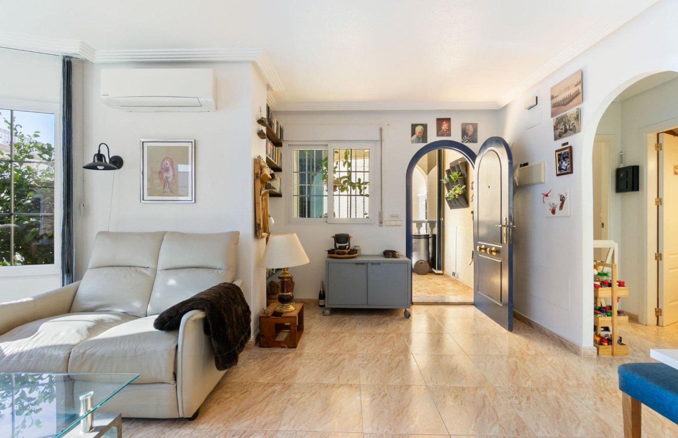 Resale - Casa Tipo Dúplex - Orihuela Costa - Los Altos