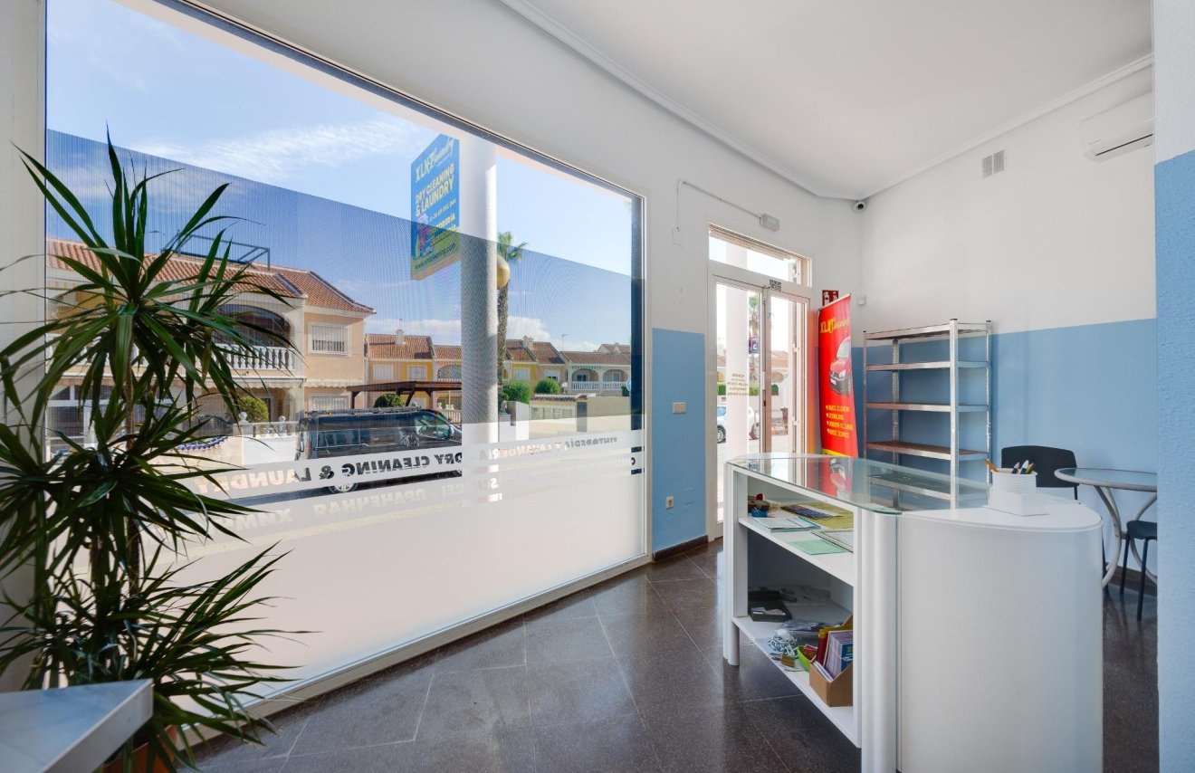 Resale - Local comercial - Rojales - DOÑA PEPA - CIUDAD QUESADA