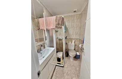 Resale - Bungalow Planta Baja - Torrevieja - La Siesta - El Salado - Torreta