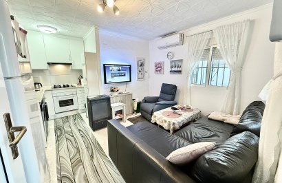 Resale - Bungalow Planta Baja - Torrevieja - La Siesta - El Salado - Torreta