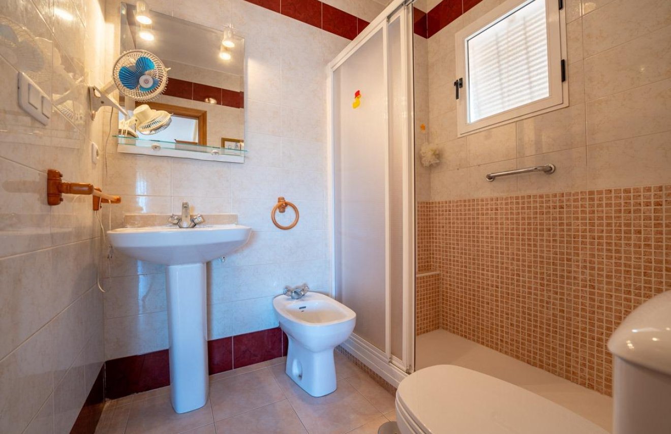 Resale - Apartamento - Torrevieja - El Acequión - Los Náufragos