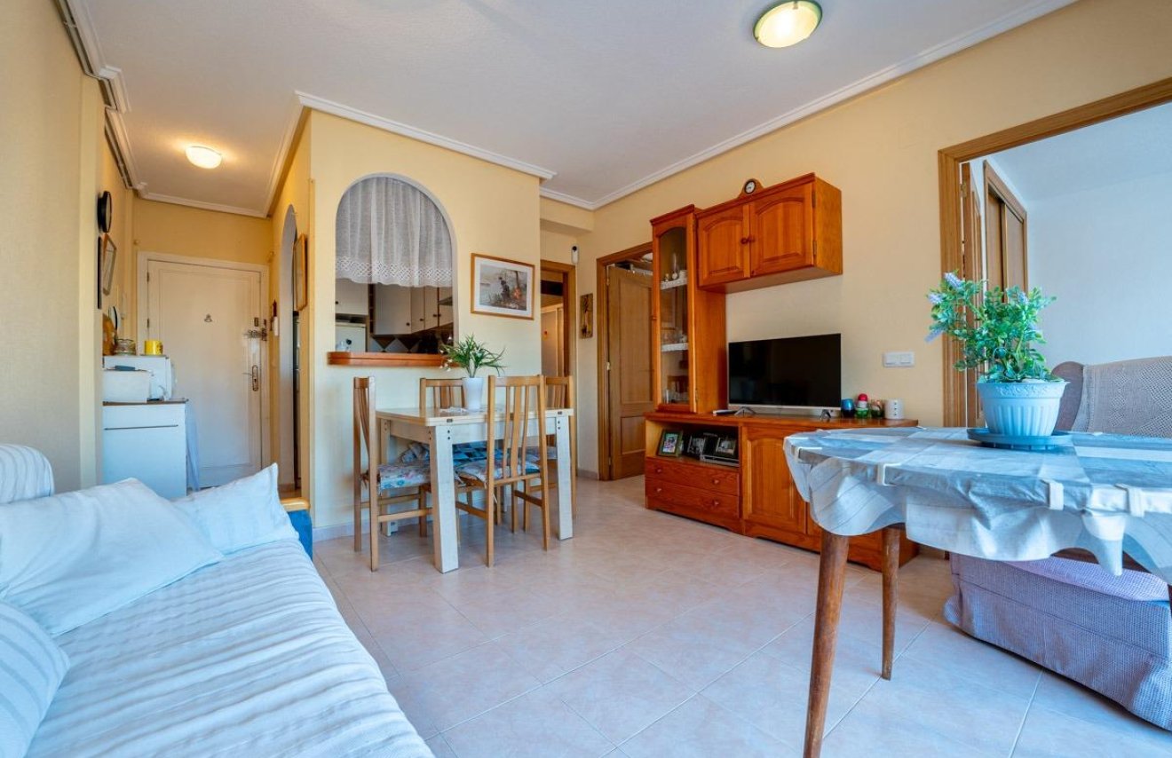 Resale - Apartamento - Torrevieja - El Acequión - Los Náufragos