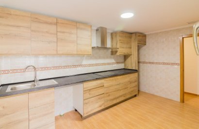 Resale - Piso - San Isidro - Comunidad valenciana