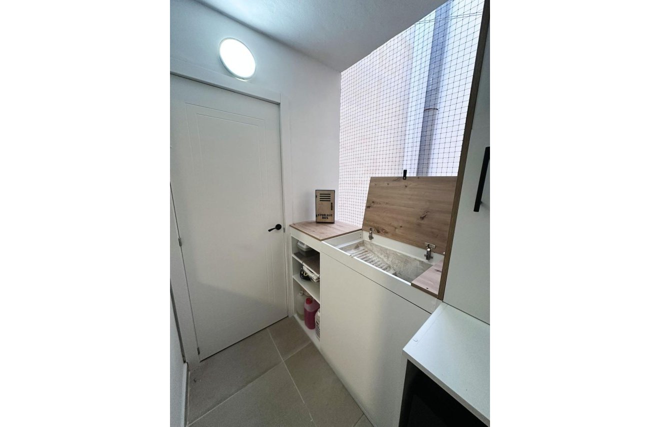 Reventa - Apartamento - Torrevieja - Acequion