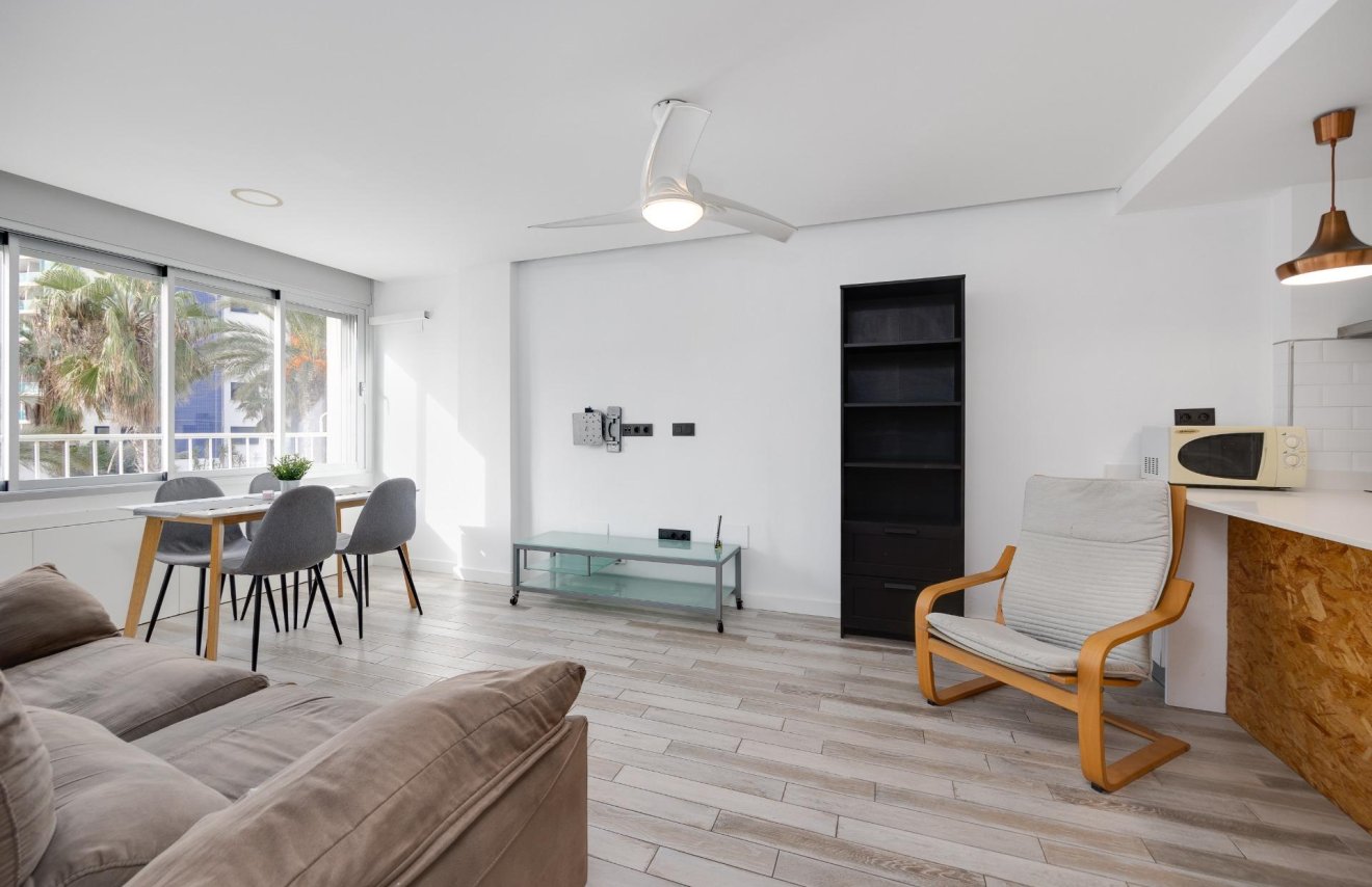 Resale - Apartamento - Torrevieja - Punta prima