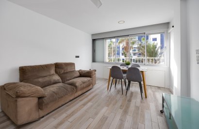 Resale - Apartamento - Torrevieja - Punta prima