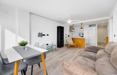 Resale - Apartamento - Torrevieja - Punta prima