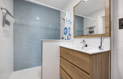 Resale - Apartamento - Torrevieja - Punta prima