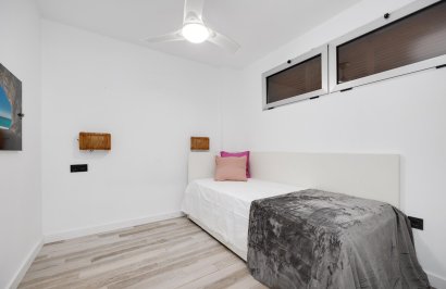 Resale - Apartamento - Torrevieja - Punta prima