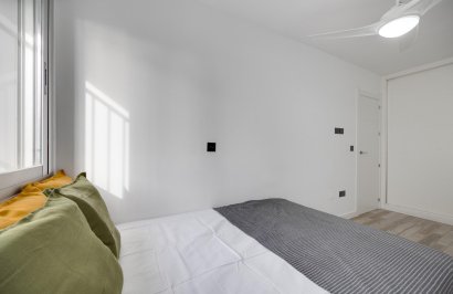 Resale - Apartamento - Torrevieja - Punta prima