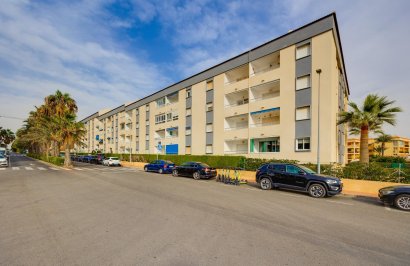Resale - Apartamento - Torrevieja - Punta prima