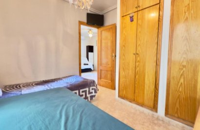 Resale - Apartamento - Torrevieja - Centro