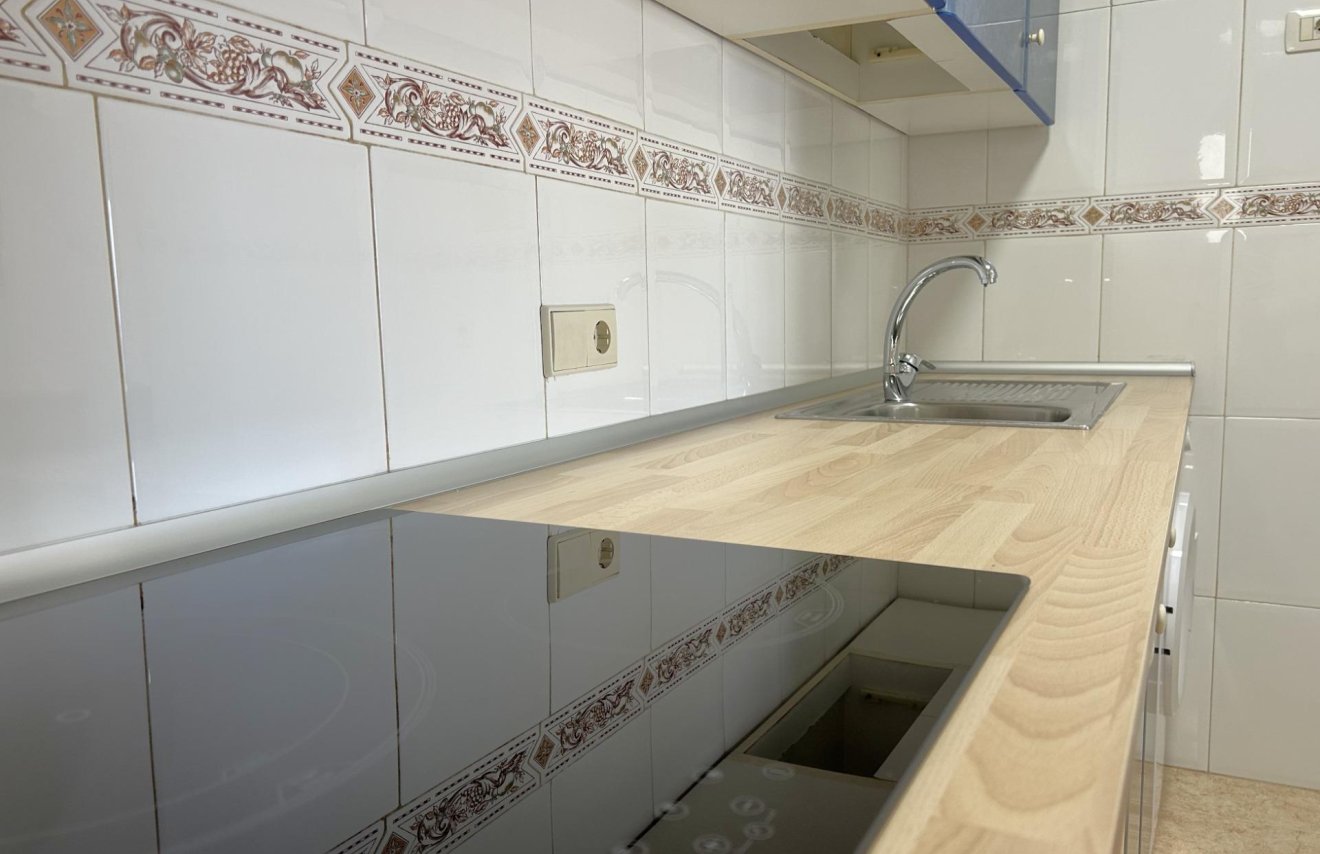 Resale - Apartamento - Torrevieja - El molino