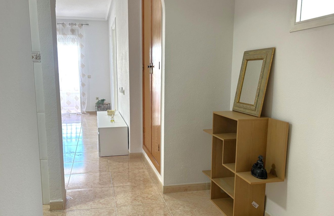 Resale - Apartamento - Torrevieja - El molino