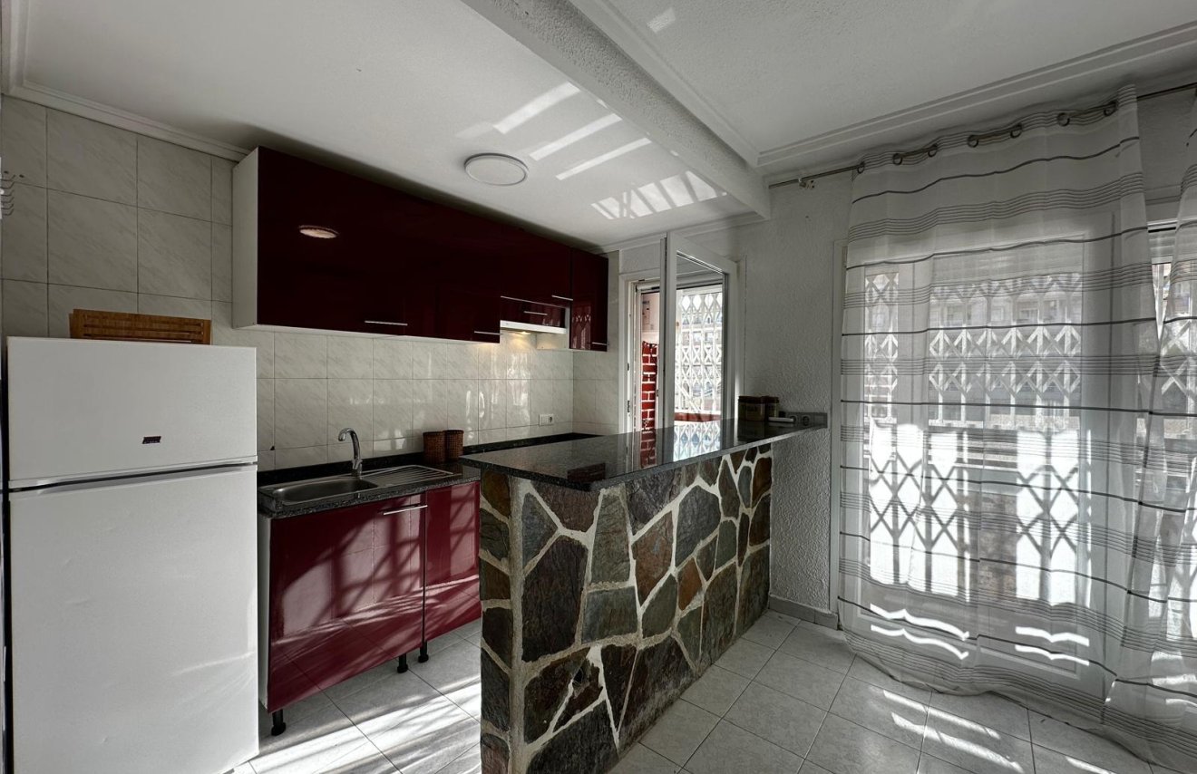 Resale - Apartamento - Torrevieja - torrevieja