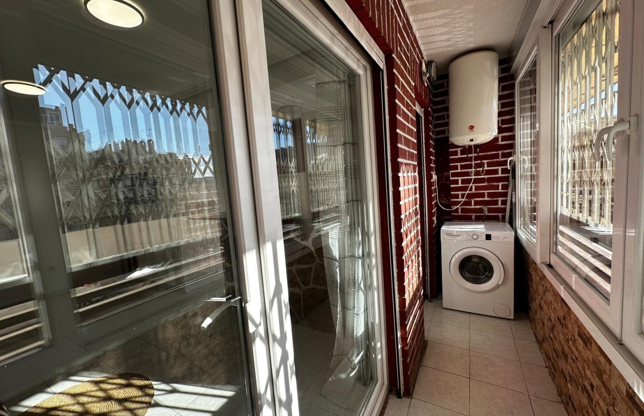 Resale - Apartamento - Torrevieja - torrevieja