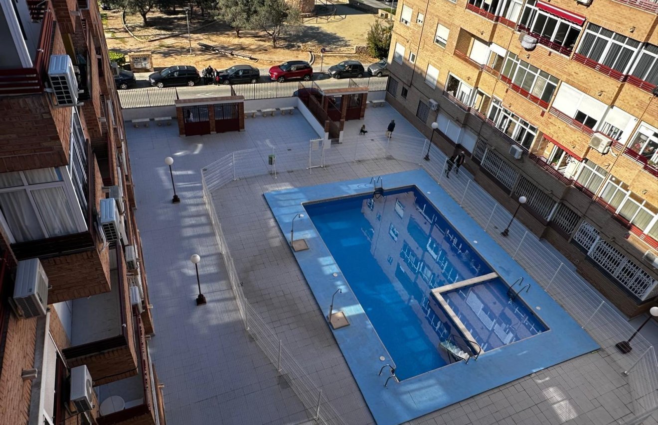 Resale - Apartamento - Torrevieja - torrevieja