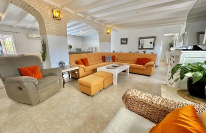 Resale - Villa - Dolores - Comunidad valenciana