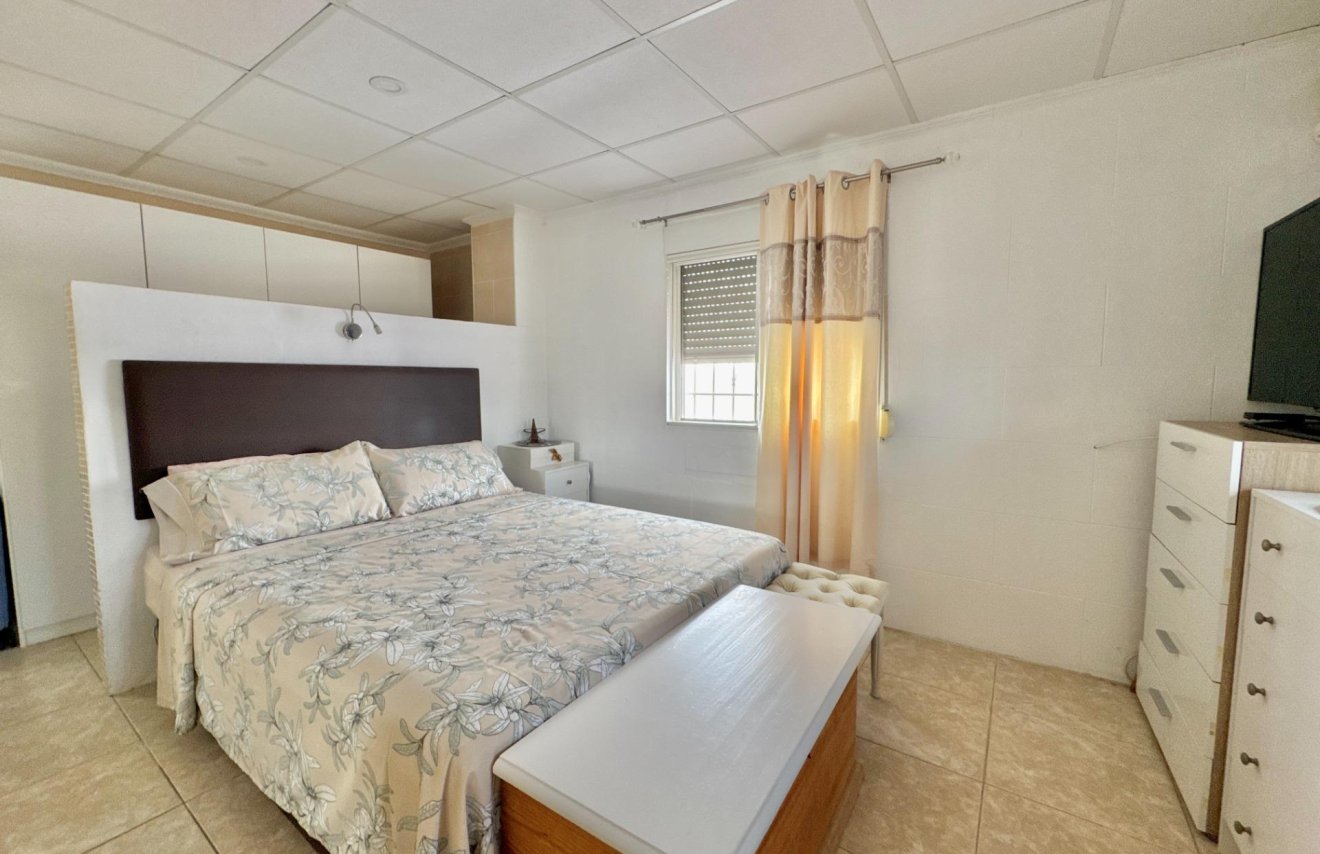 Resale - Villa - Dolores - Comunidad valenciana