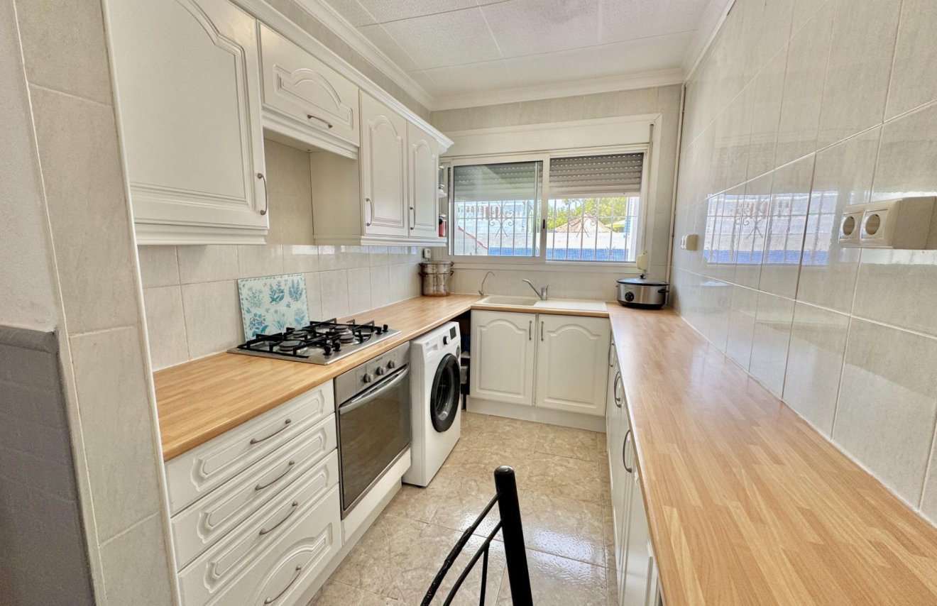 Resale - Villa - Dolores - Comunidad valenciana